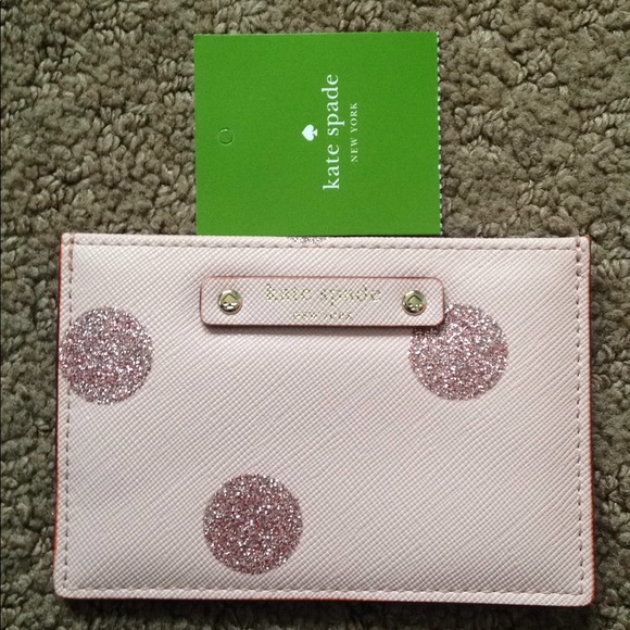 kate spade Handbags - Kate Spade cardholder 🌸